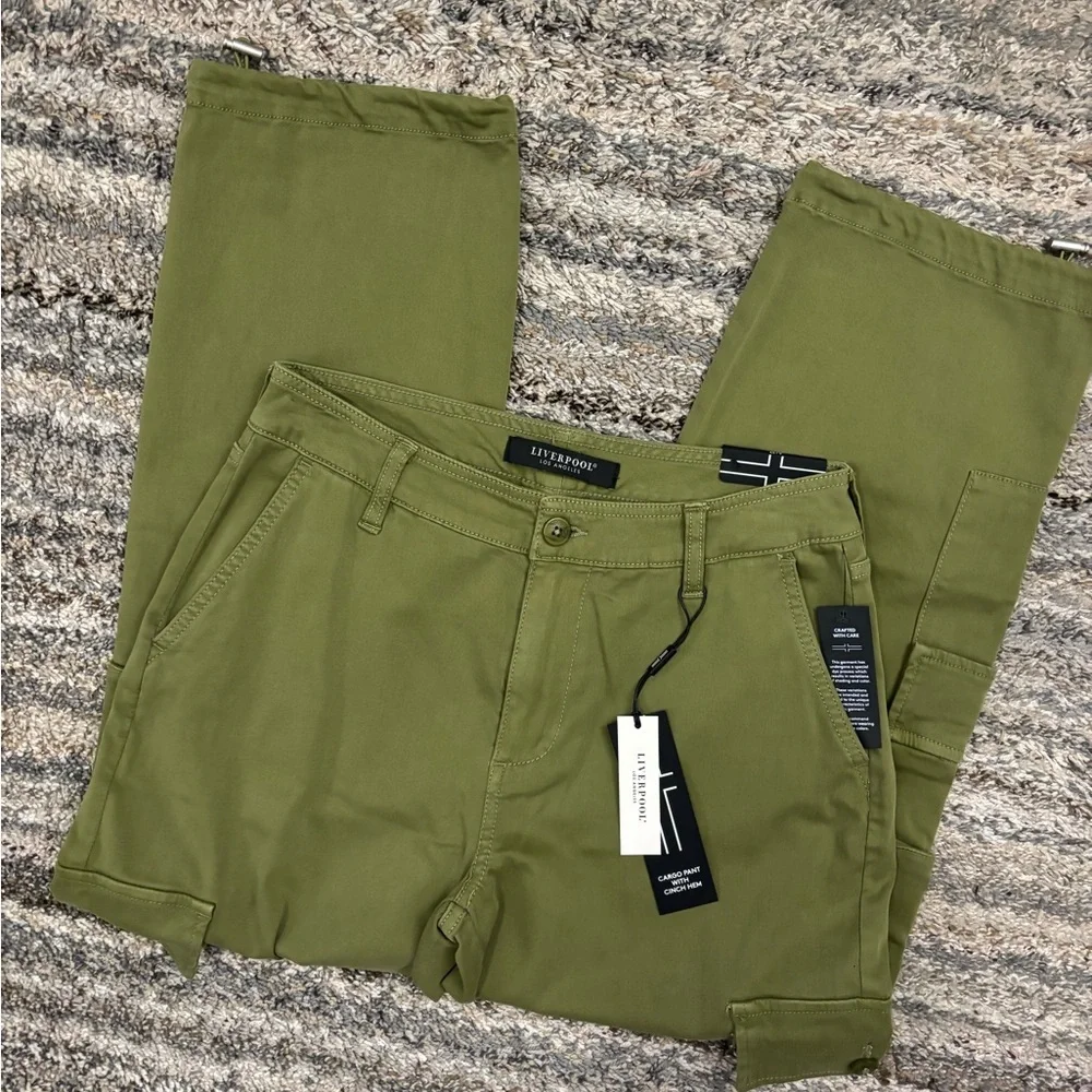 Liverpool Cargo Pant With Cinch Hem Sz 4/27 NWT | Liverpool Cropped Cargo Pants- - Picture 3 of 14
